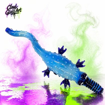 Blue Crocodile Glass Pipe ©CloudGlassArt
